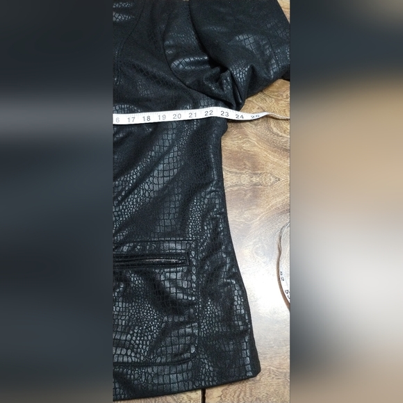 Element Black Sueded Cheetah Print Jacket (2X) - Picture 4 of 8